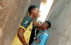 Neddy ft Lolilo Simba – Hovyo Neddy ft Lolilo Simba – Hovyo